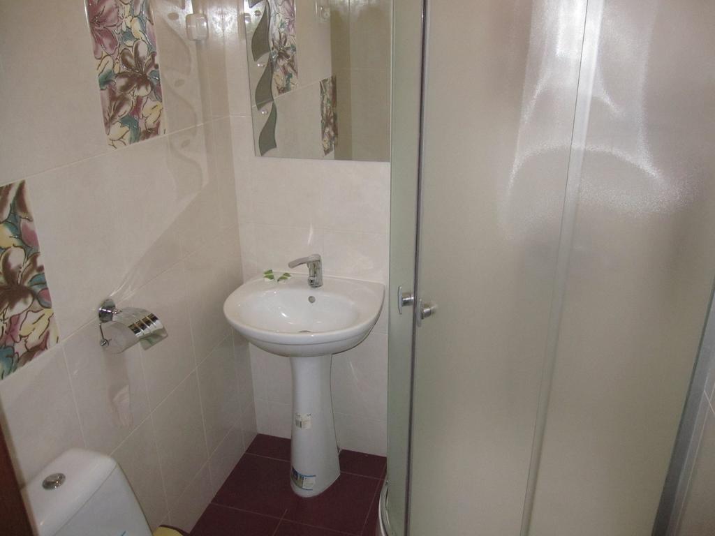 Jaguar Hotel Complex Kharkiv Room photo