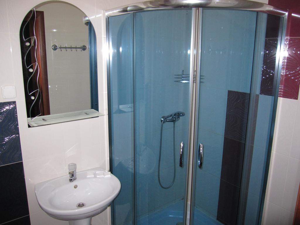 Jaguar Hotel Complex Kharkiv Room photo